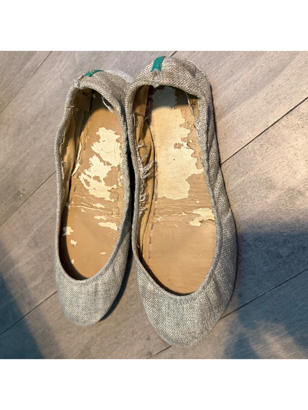 Tieks Women's Ballet Flats in Vegan Silver Lake- Size 6